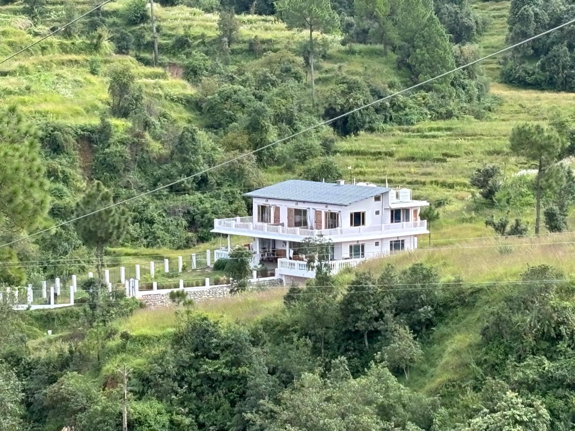 Brook Cottage Champawat Экстерьер фото