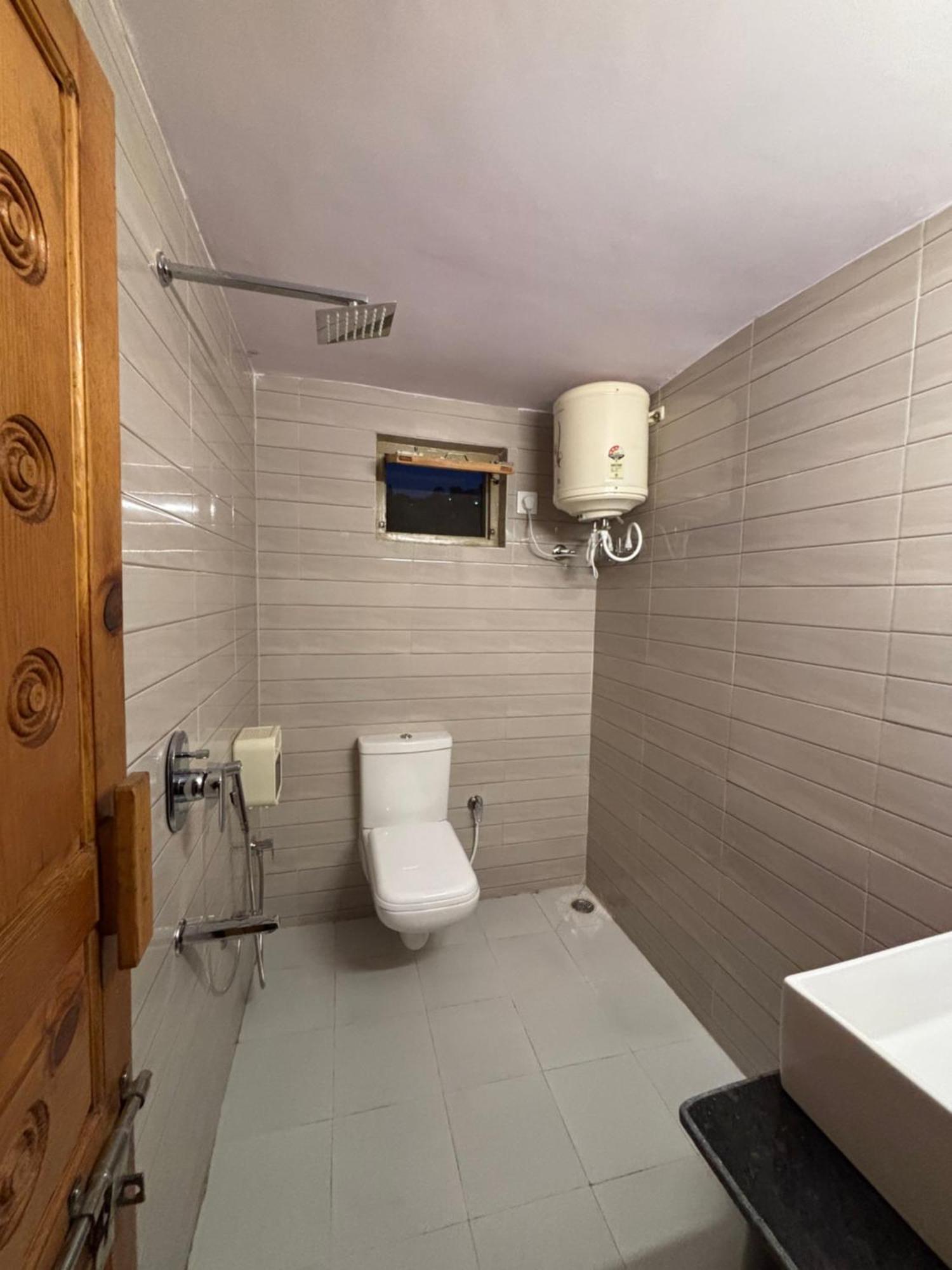 Brook Cottage Champawat Экстерьер фото